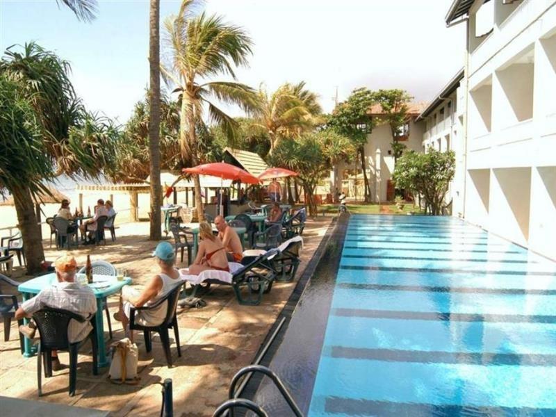 נגומבו Hotel Sunset Beach מראה חיצוני תמונה